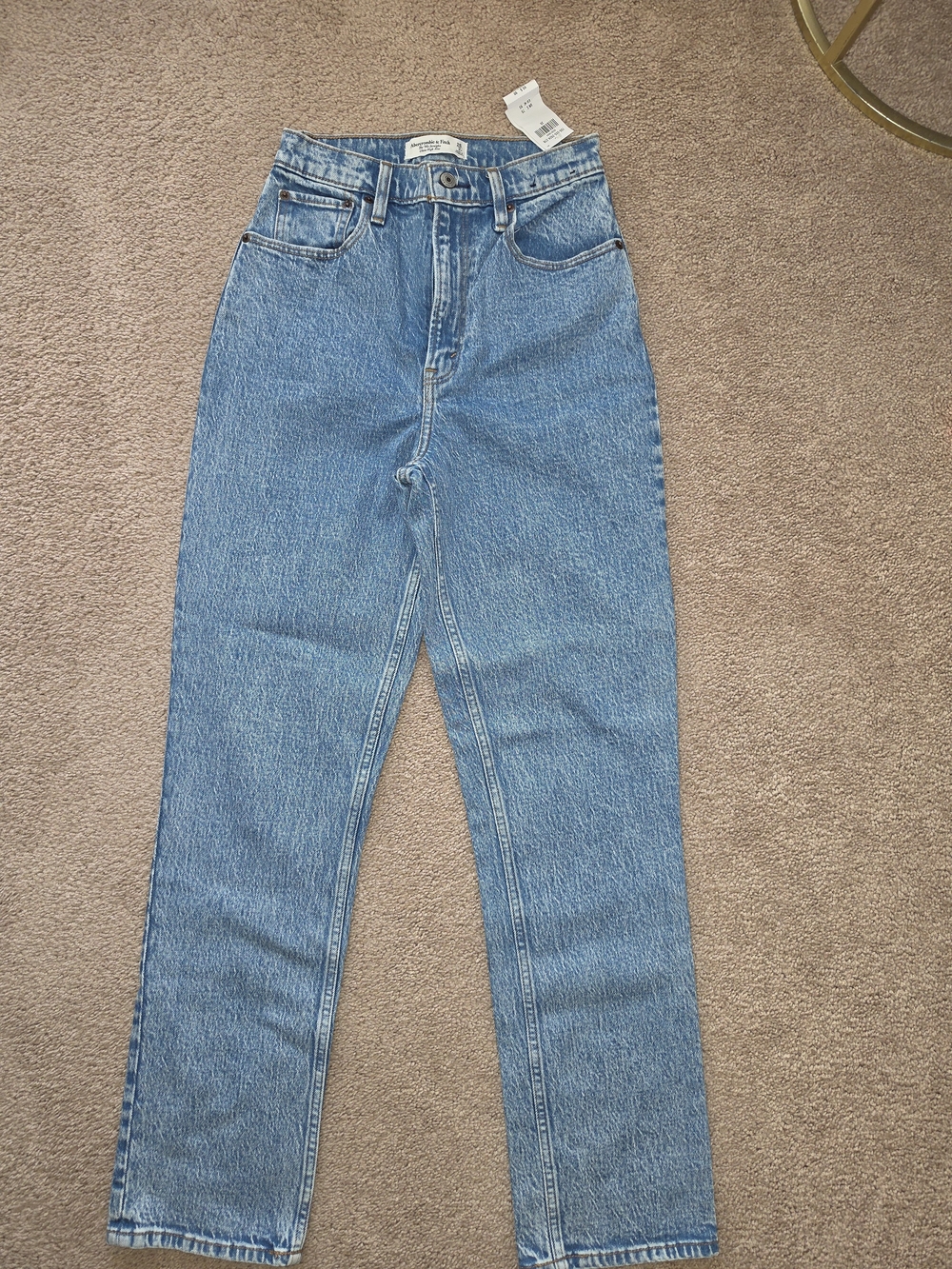 Abercrombie & Fitch Women's THE 90s Straight CURVE LOVE Jeans